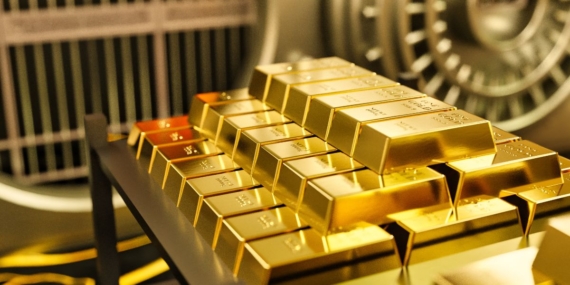 Dolar gerilerken altın üç ayın zirvesine çıktı
