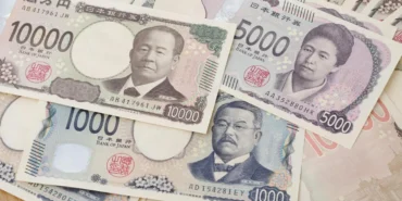 money-in-japan-242449