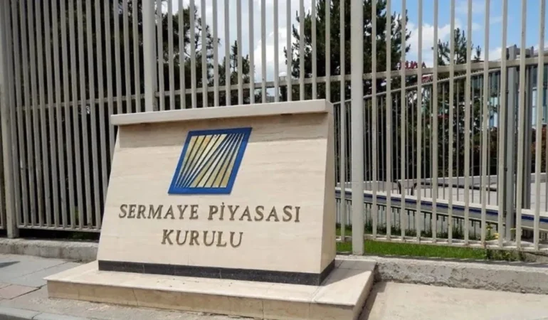 spkdan-3-kisiye-2-yil-islem-yasagi-ehyn_cover